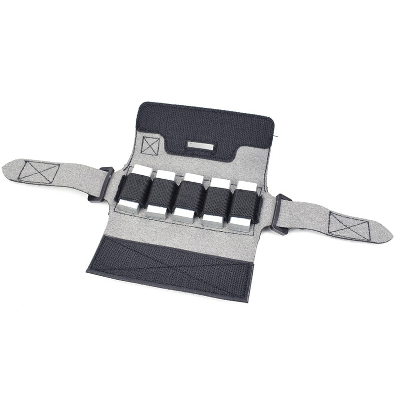 Helmet Counterweight Pouch (2)