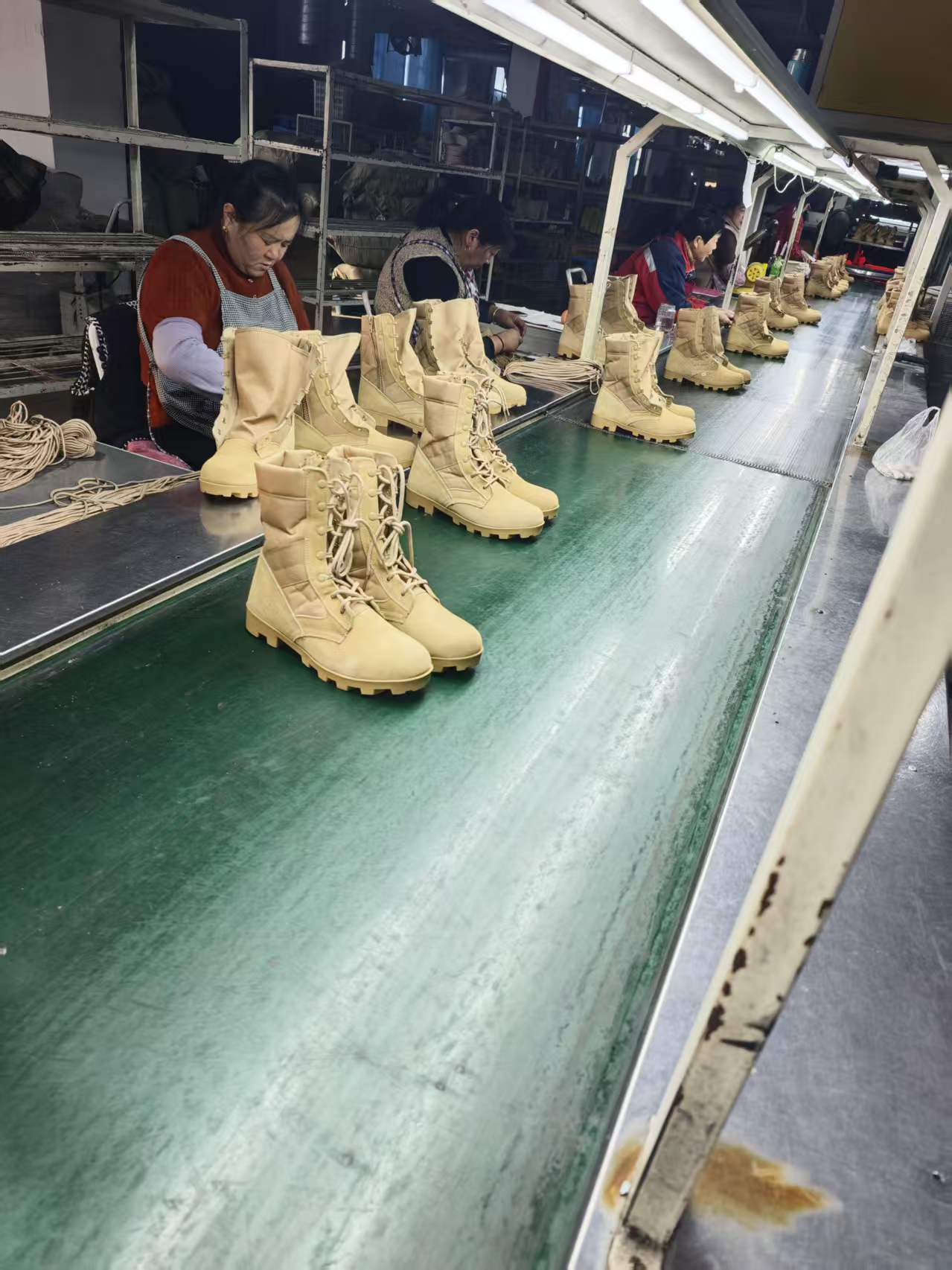 Tactical boot manufacturer (4).jpg